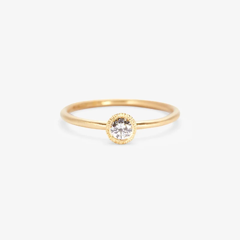 High-End Jewelry, Now More Affordable Than Ever R11303W | 3.5mm White Diamond Round Brilliant Solitaire Ring