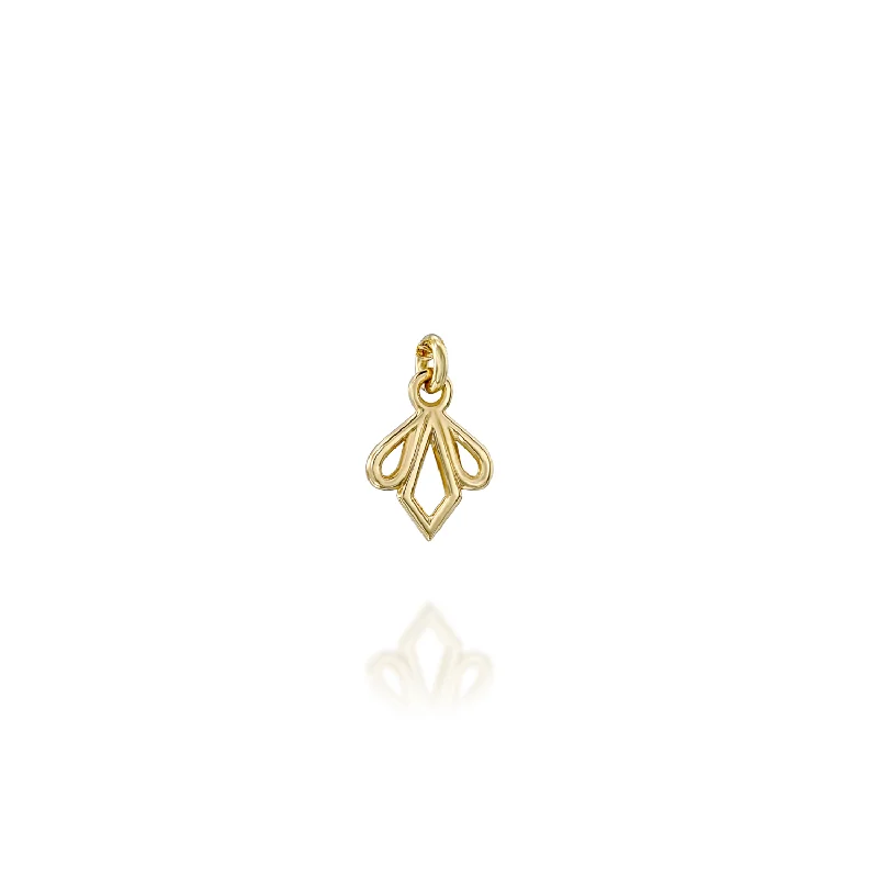 Trending Jewelry Now At Unbeatable Prices Emilia Pendant