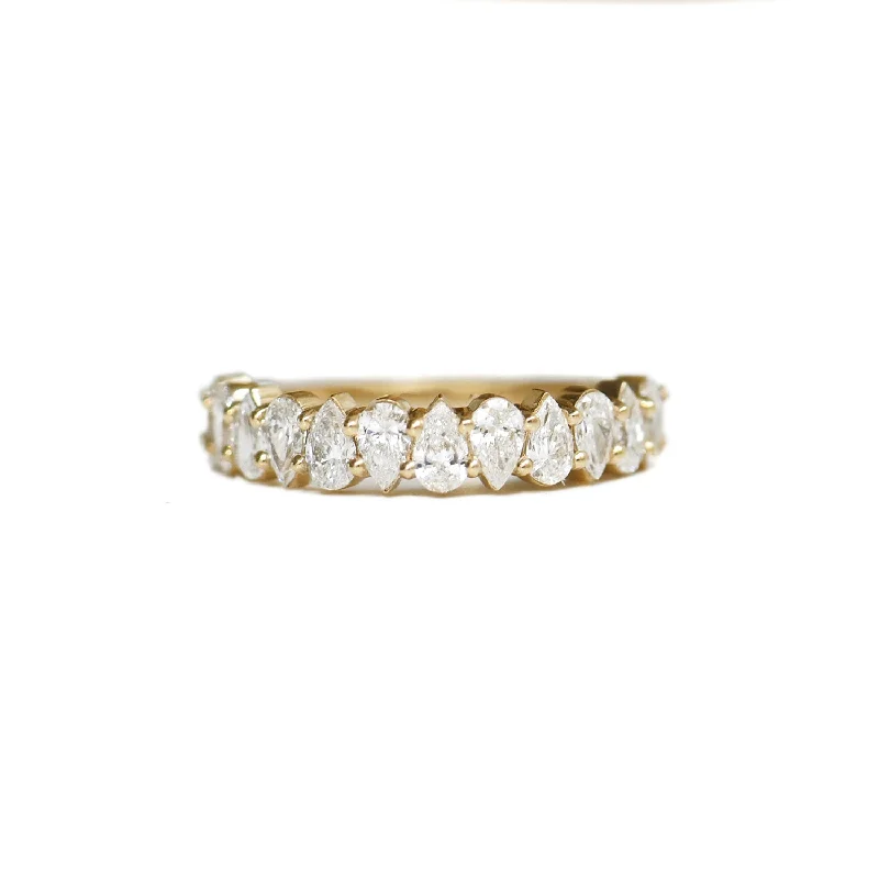 Shop Fine Jewelry With Exclusive Savings Alternating Pear Diamond Mosaic Band