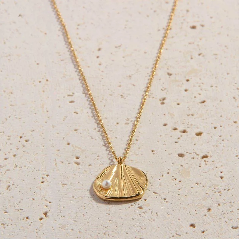 Affordable Luxury Jewelry For Every Occasion Déborah Necklace