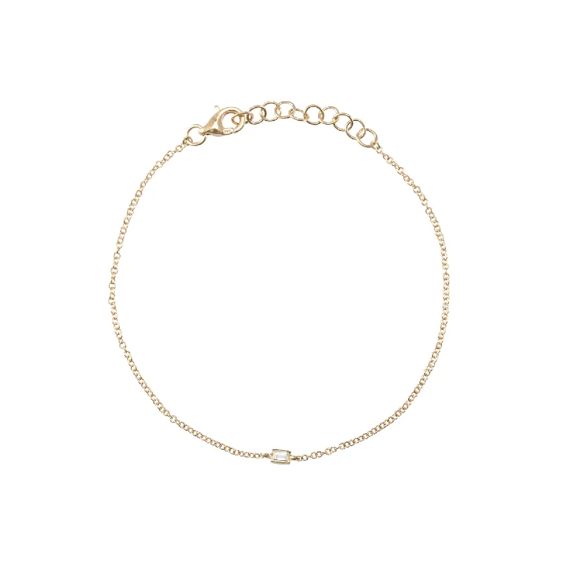 Make Your Outfit Shine With Discounted Jewelry Dee Dee Bezel Baguette Chain Bracelet