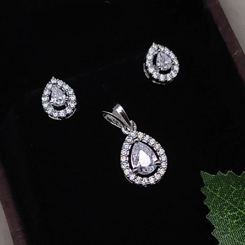 Elegant Rose Gold Jewelry For A Stylish Touch Aamrapali Silver Plated Pendant Set (Without Chain) Elegant Rose Gold Jewelry For A Stylish Touch Aamrapali Silver Plated Pendant Set (Without Chain)