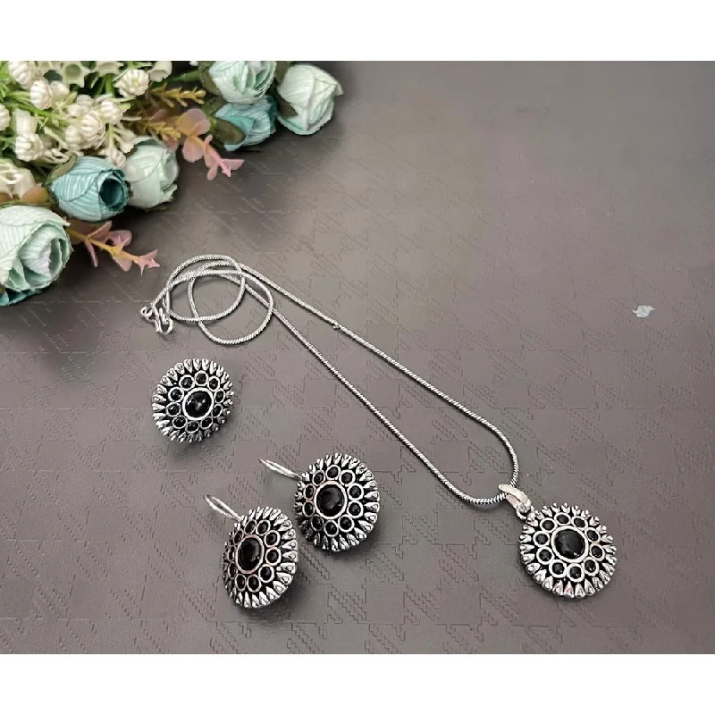 Flash Sale On Exquisite Jewelry – Don't Miss Out Akruti Collection Oxidised Plated Pota Stone Chain Pendant Set Flash Sale On Exquisite Jewelry – Don't Miss Out Akruti Collection Oxidised Plated Pota Stone Chain Pendant Set